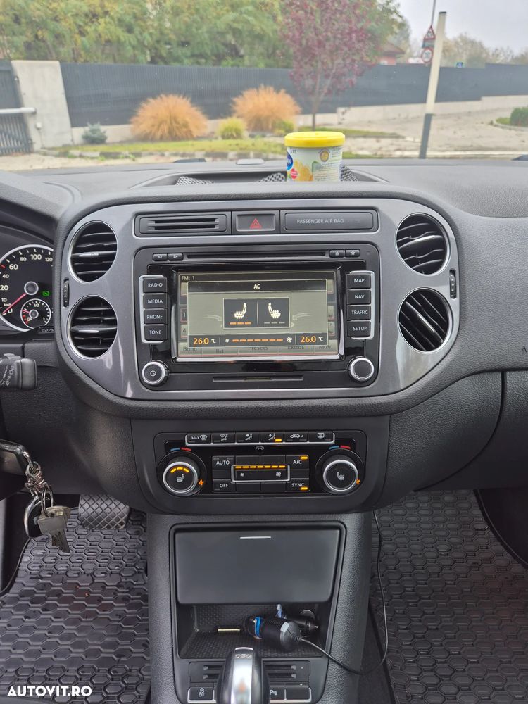Volkswagen Tiguan - 8