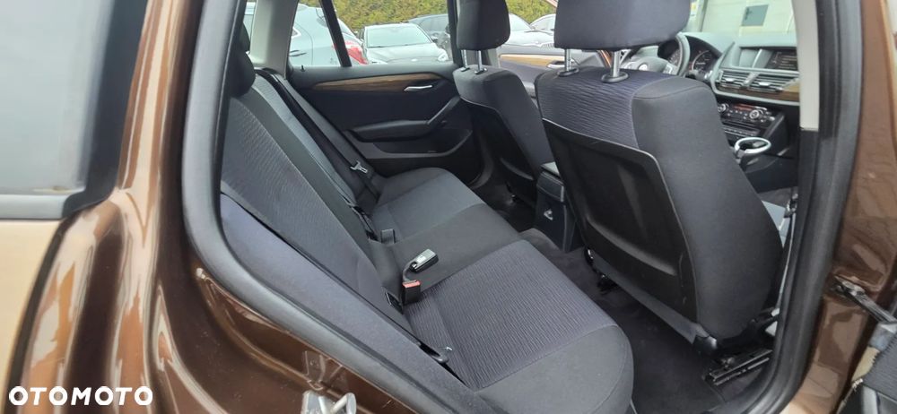 BMW X1 xDrive20d xLine - 34