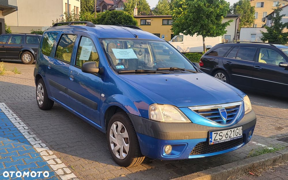Dacia Logan 1.6 16V Laureate - 1
