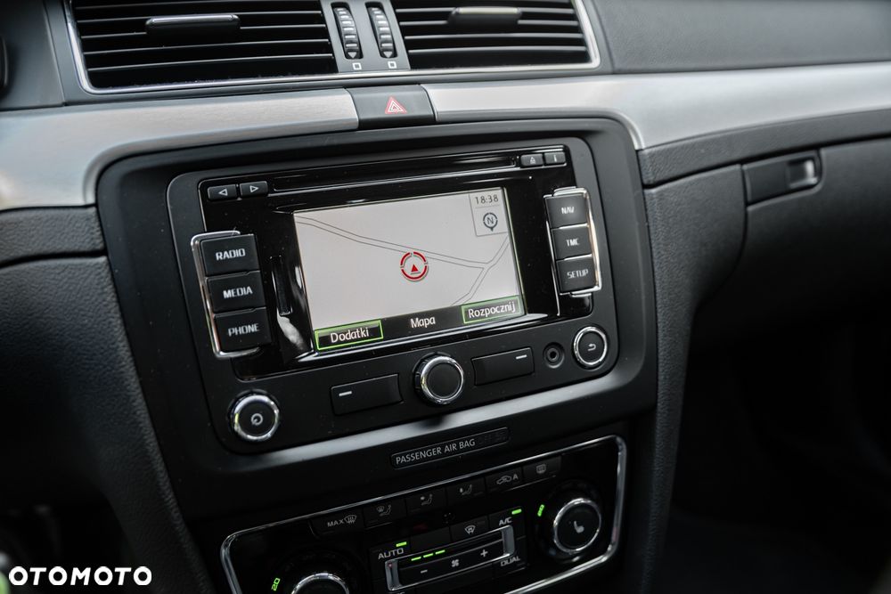 Skoda Superb 2.0 TDI Green tec 4x4 DSG Elegance - 38
