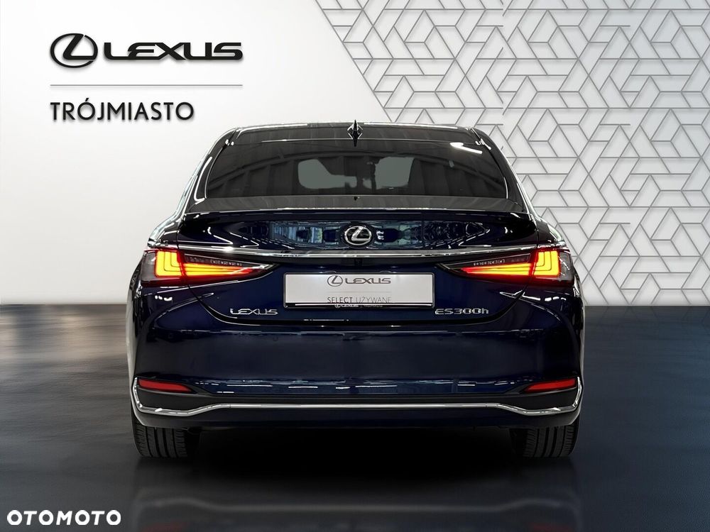 Lexus ES 300h Business Edition - 5