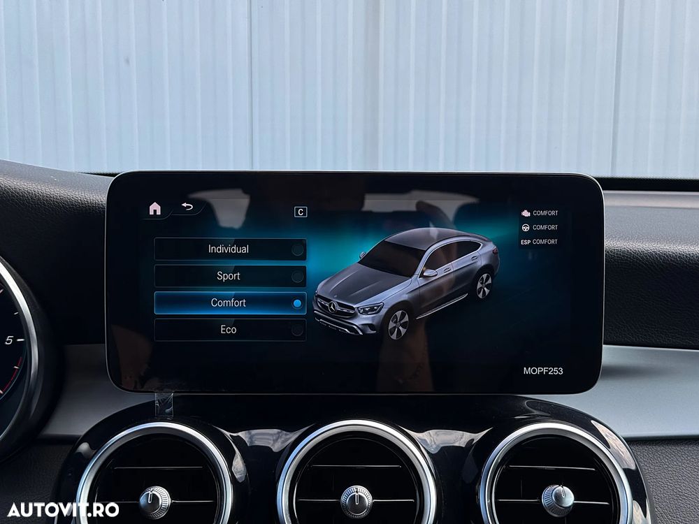 Mercedes-Benz GLC 220 d 4MATIC 9G-TRONIC Exclusive - 34