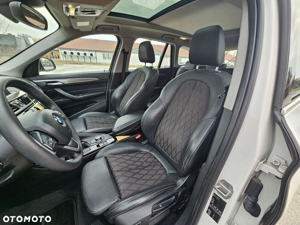 BMW X1 sDrive18d xLine - 20