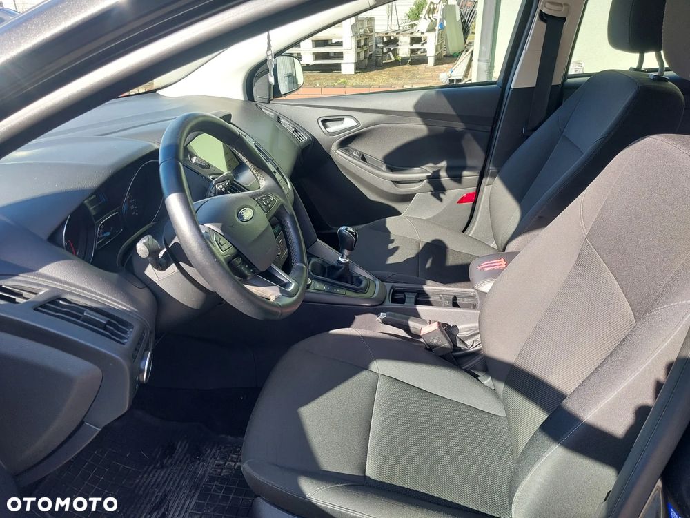 Ford Focus 1.5 TDCi DPF Start-Stopp-System Titanium - 9
