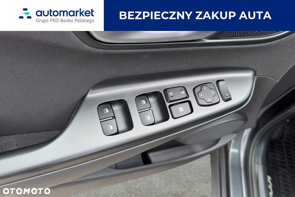 Hyundai Kona - 11