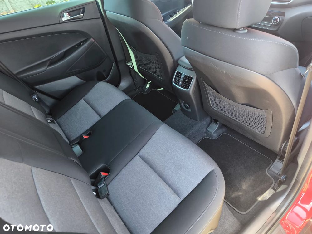 Hyundai Tucson - 16