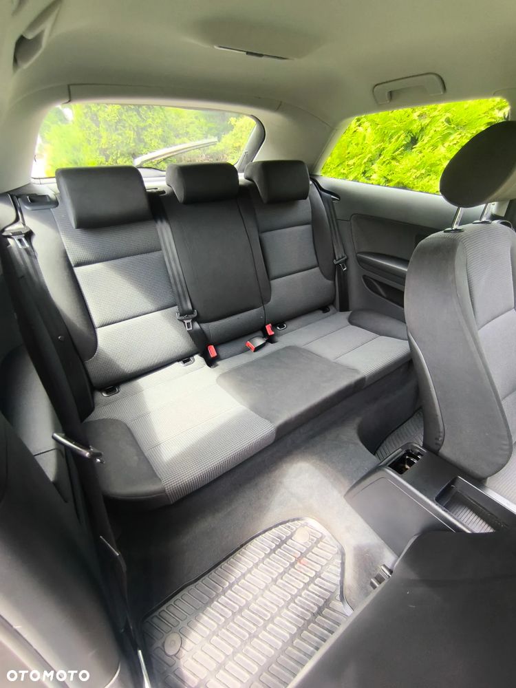 Audi A3 3-drzwiowe 1.6 Ambiente - 9