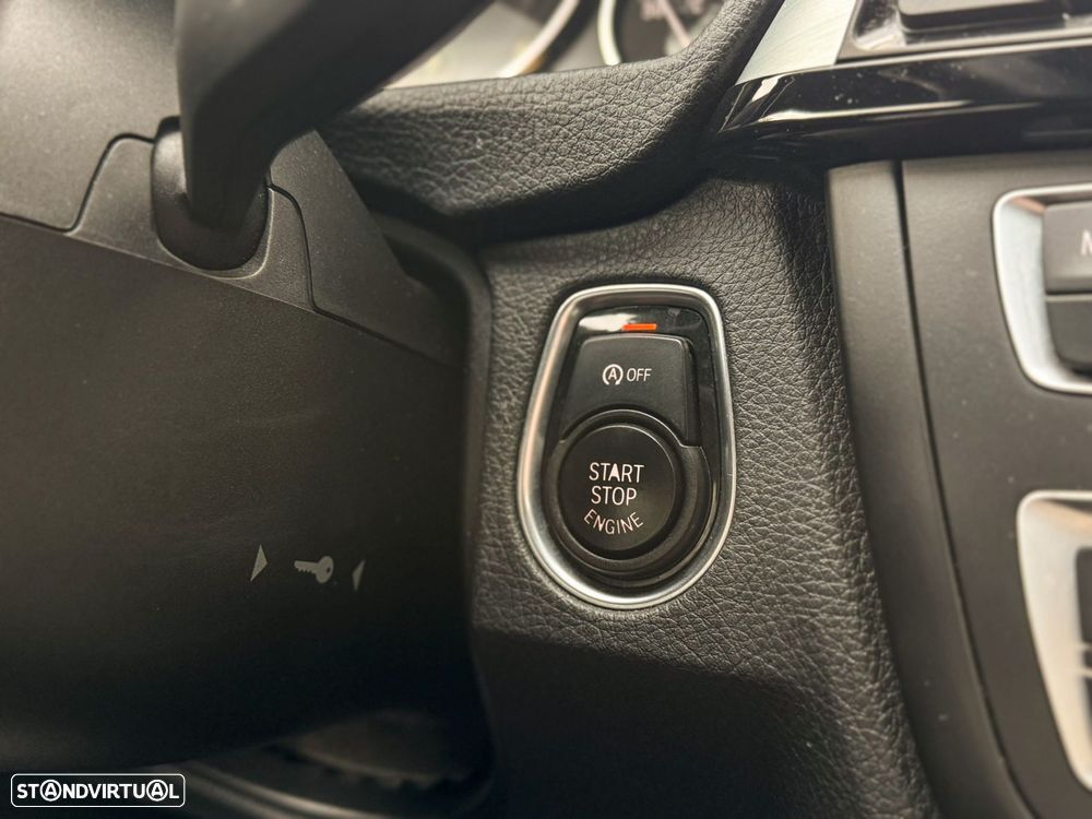 BMW 318 d Touring Aut. Sport Line - 47