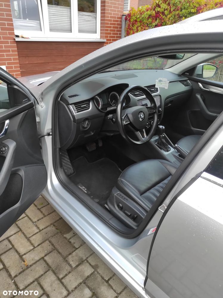 Skoda Octavia 2.0 TDI Ambition DSG - 19