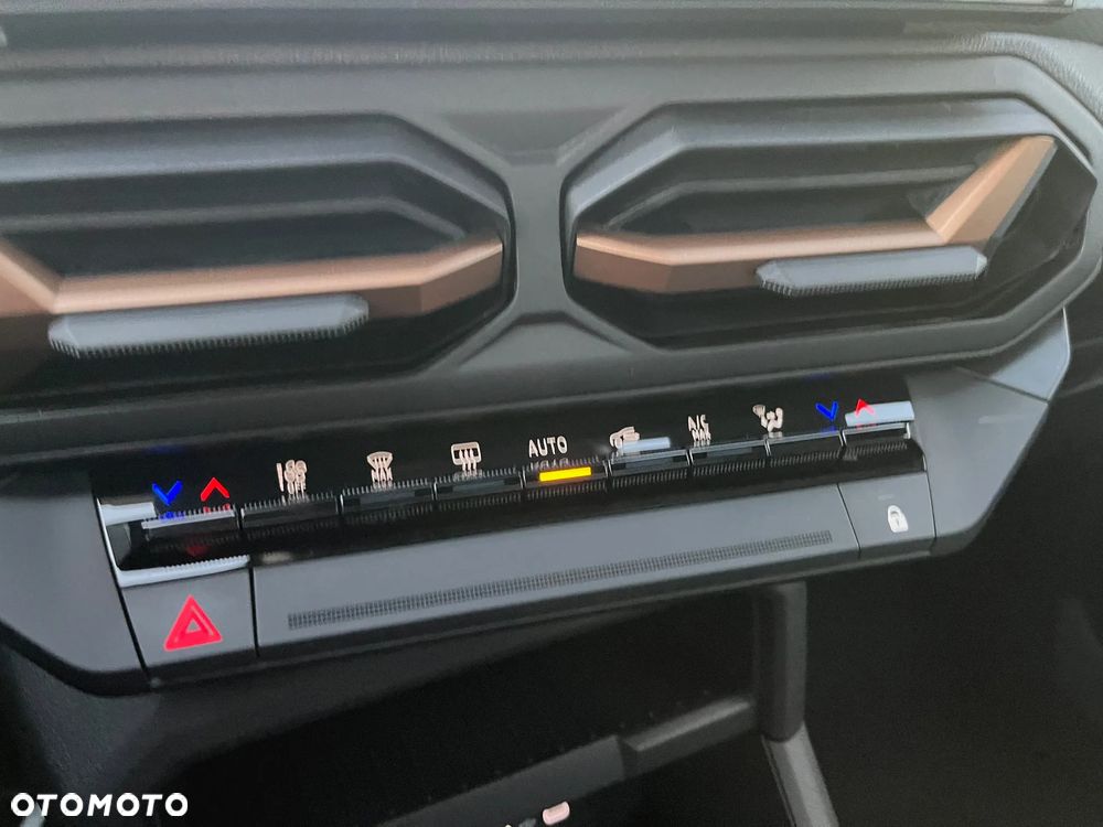 Dacia Bigster 1.2 TCe mHEV Extreme 4x4 - 18