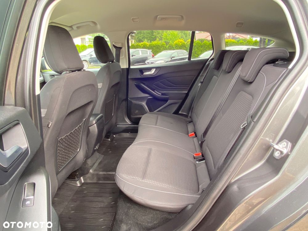 Ford Focus 1.5 EcoBlue Start-Stopp-System COOL&CONNECT - 26