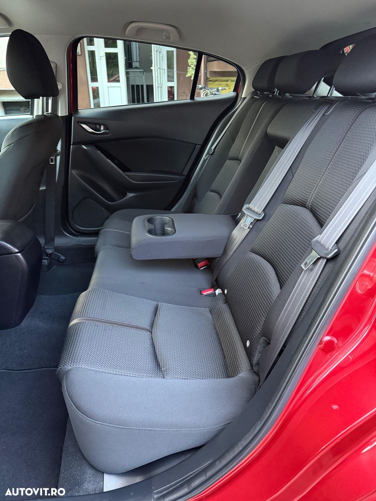Mazda 3 SKYACTIV-G 120 Exclusive-Line - 30