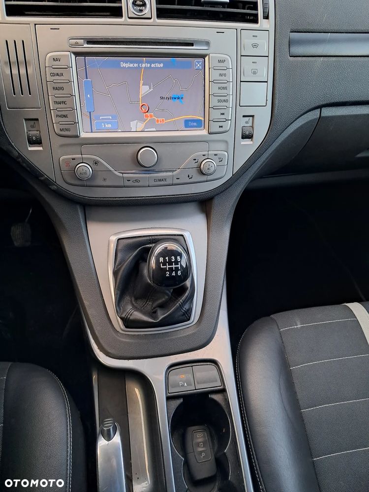 Ford Kuga 2.0 TDCi 2x4 Titanium - 21