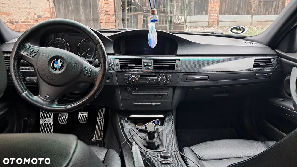 BMW Seria 3 320d DPF Efficient Dynamics Edition - 8