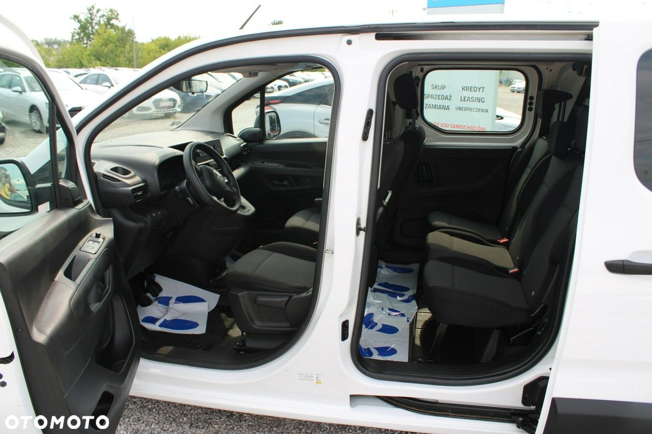 Toyota Proace City - 13