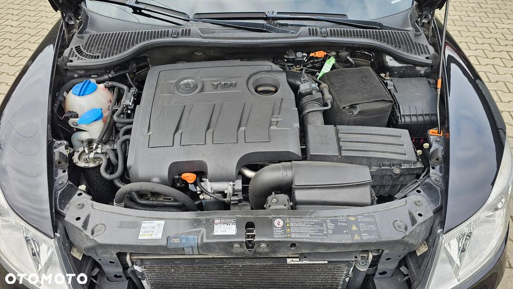 Skoda Octavia 1.6 TDI Active - 8