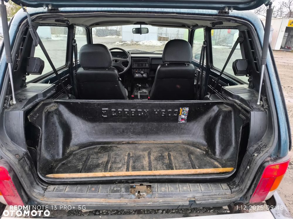 Lada Niva 1.7i EU5 - 12