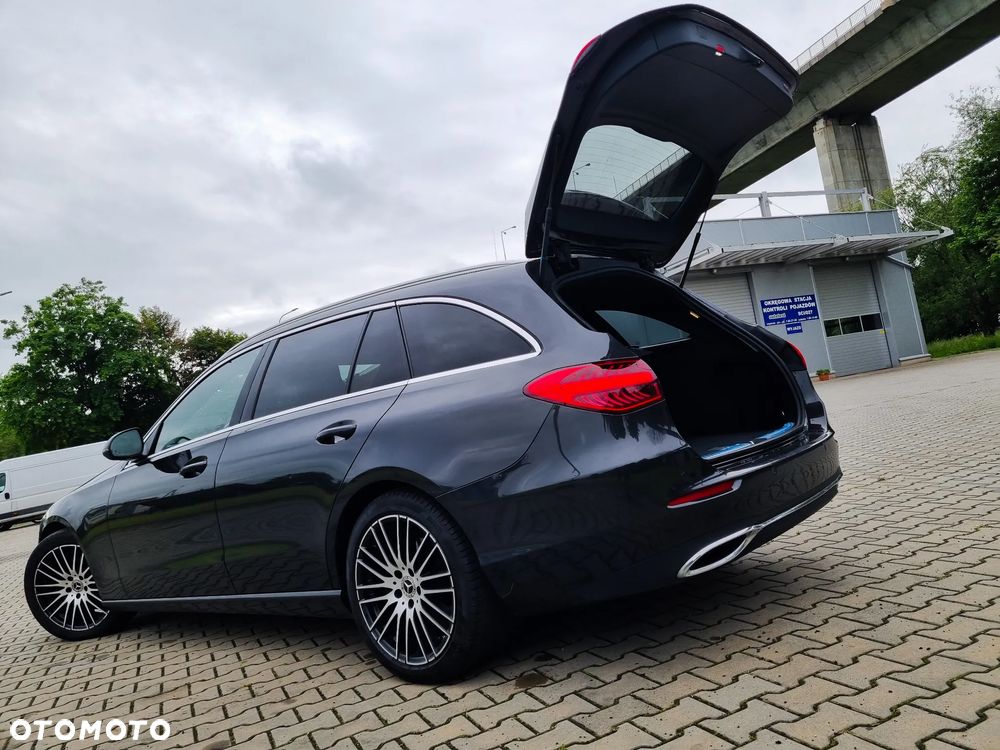 Mercedes-Benz Klasa C 220 d 9G-TRONIC - 26