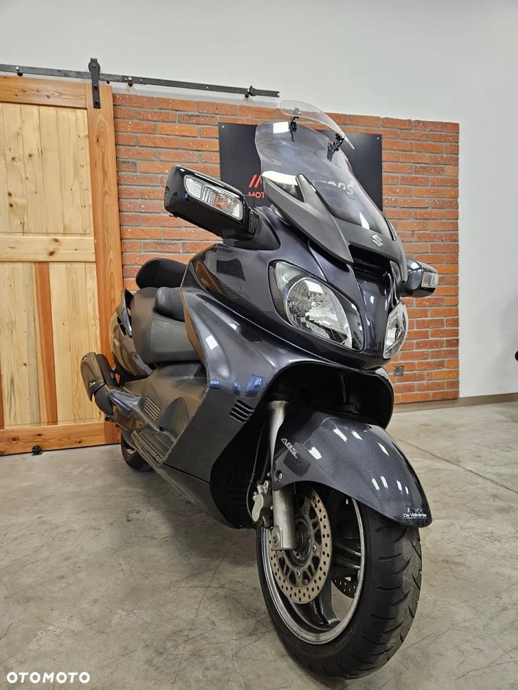 Suzuki Burgman - 7