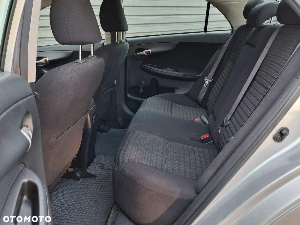 Toyota Corolla 1.4 VVT-i Luna - 18