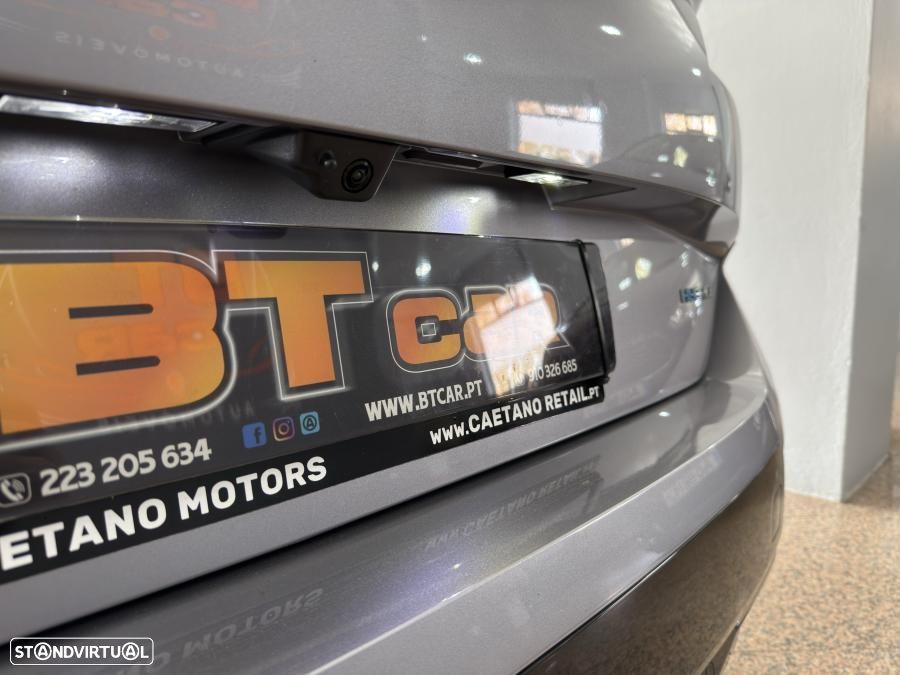 Peugeot 308 SW 1.6 Hybrid GT e-EAT8 - 32