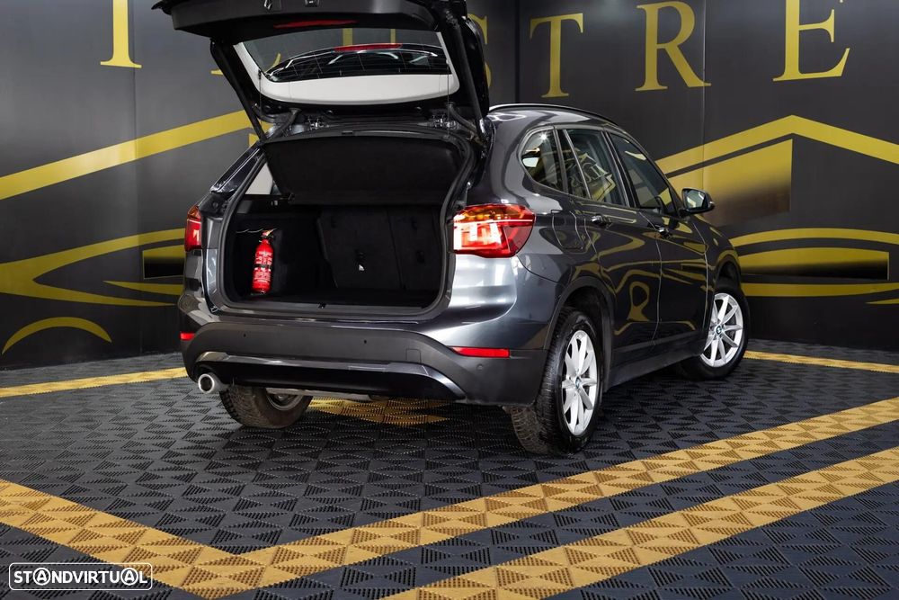 BMW X1 16 d sDrive Line Sport Auto - 8