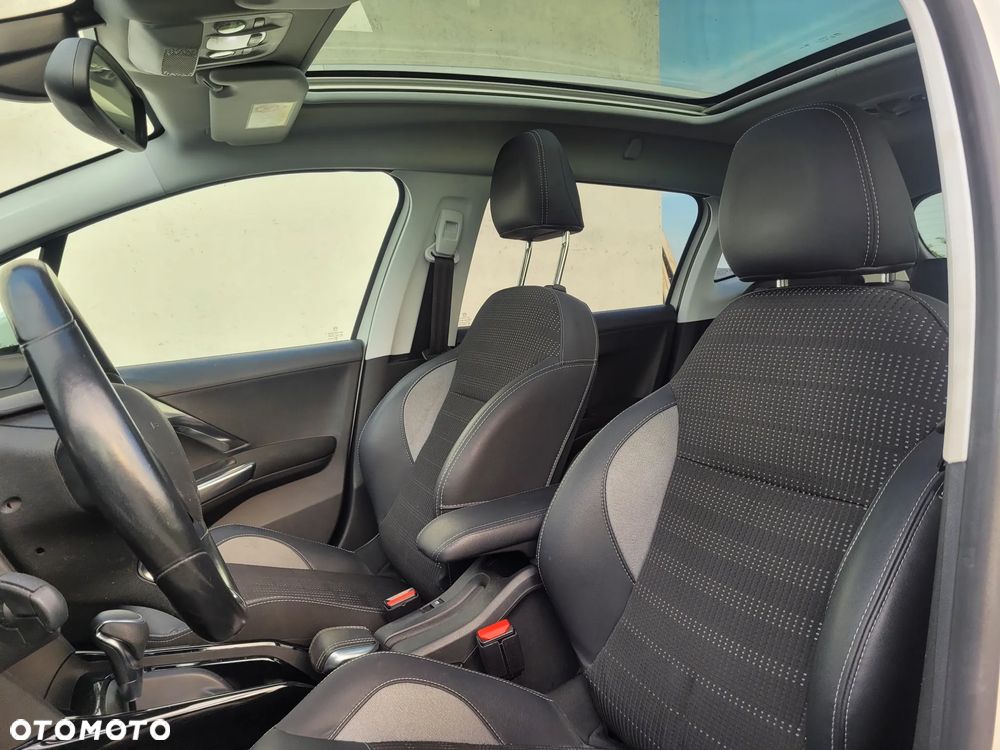 Peugeot 2008 - 3