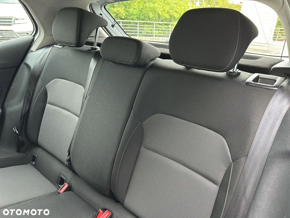 Skoda Fabia 1.0 TSI Ambition - 19