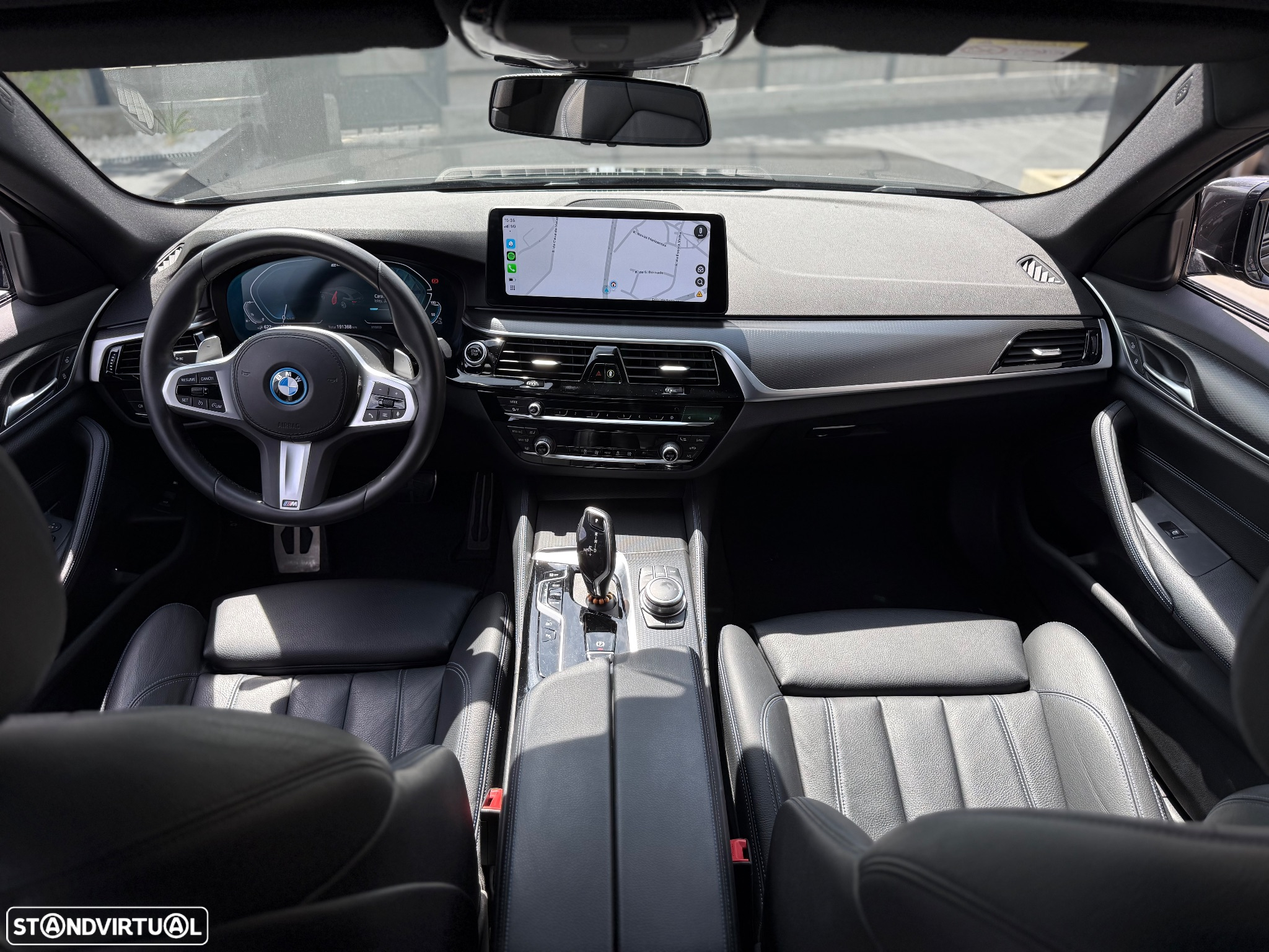 BMW 530 e Pack Desportivo M - 14