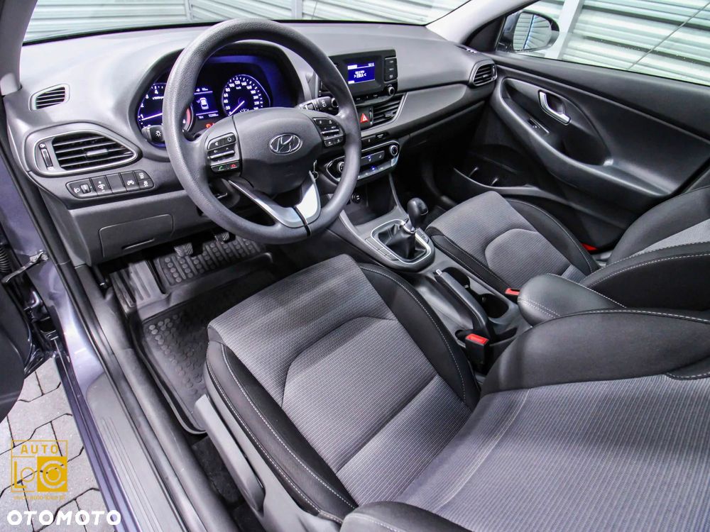 Hyundai i30 1.4 Comfort - 17