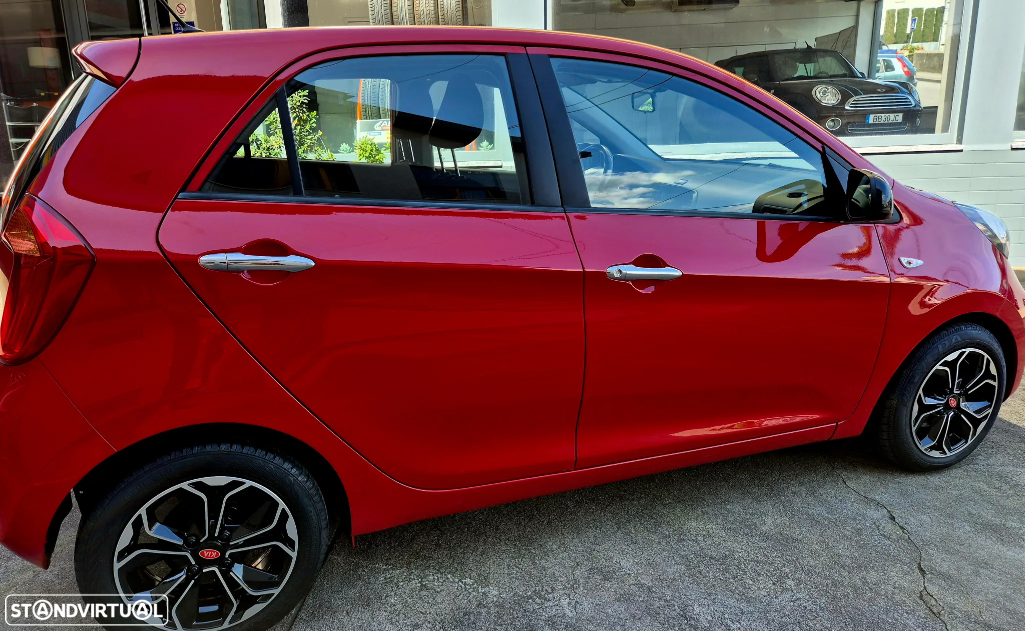 Kia Picanto 1.0 CVVT More - 24