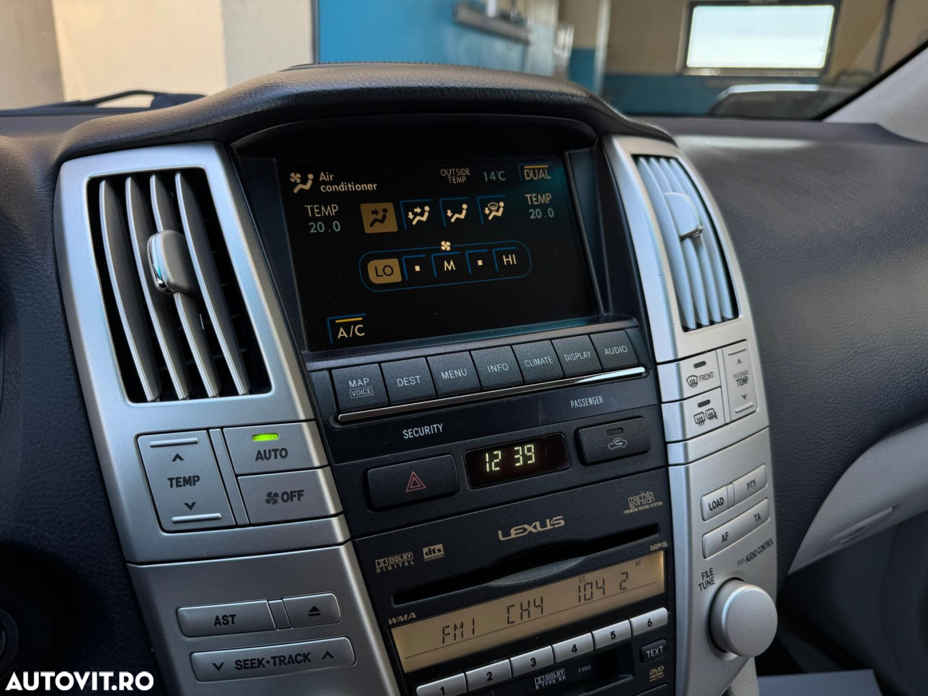Lexus Seria RX - 11