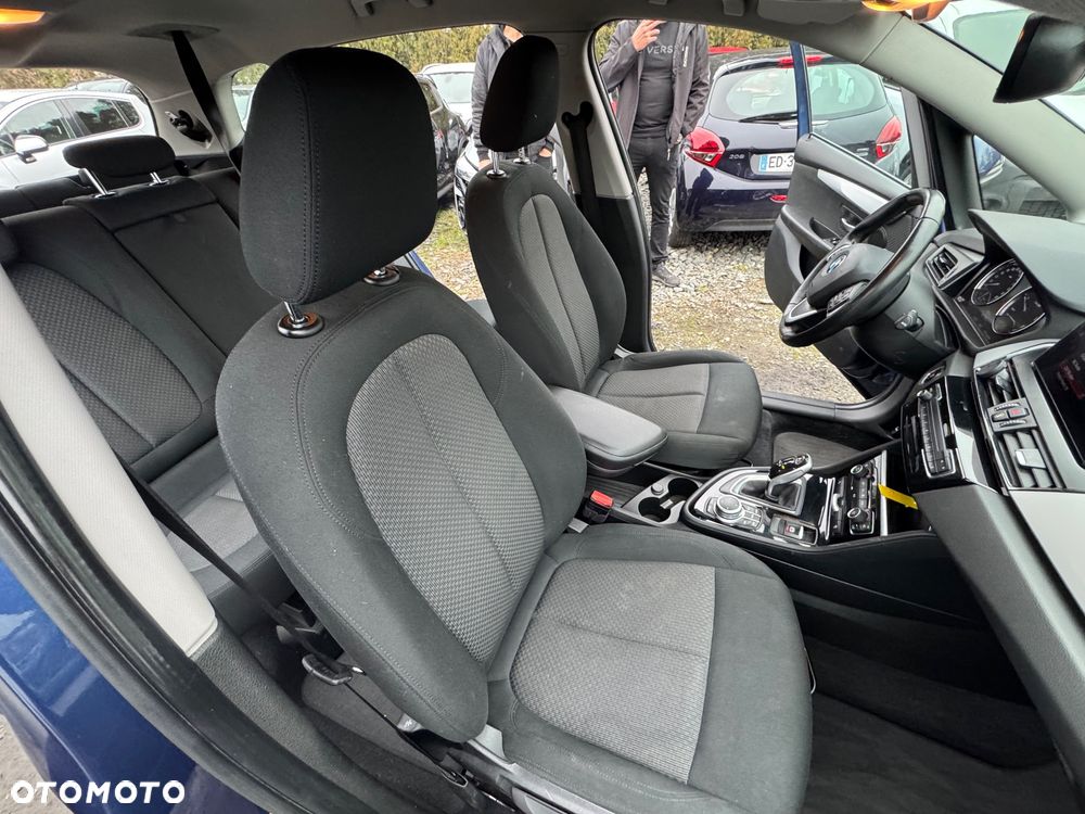 BMW Seria 2 216d GT Sport Line - 7