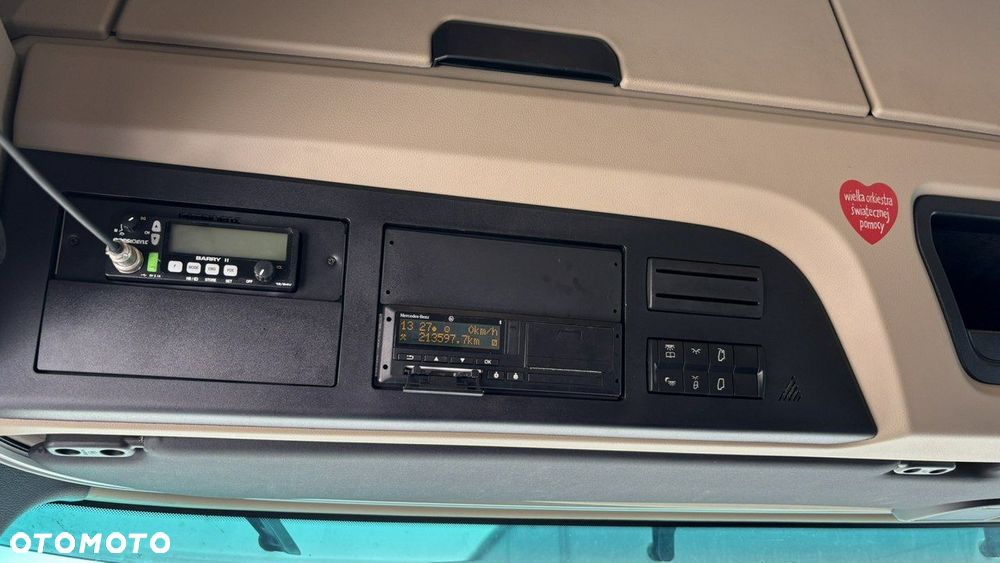 Mercedes-Benz Actros - 15