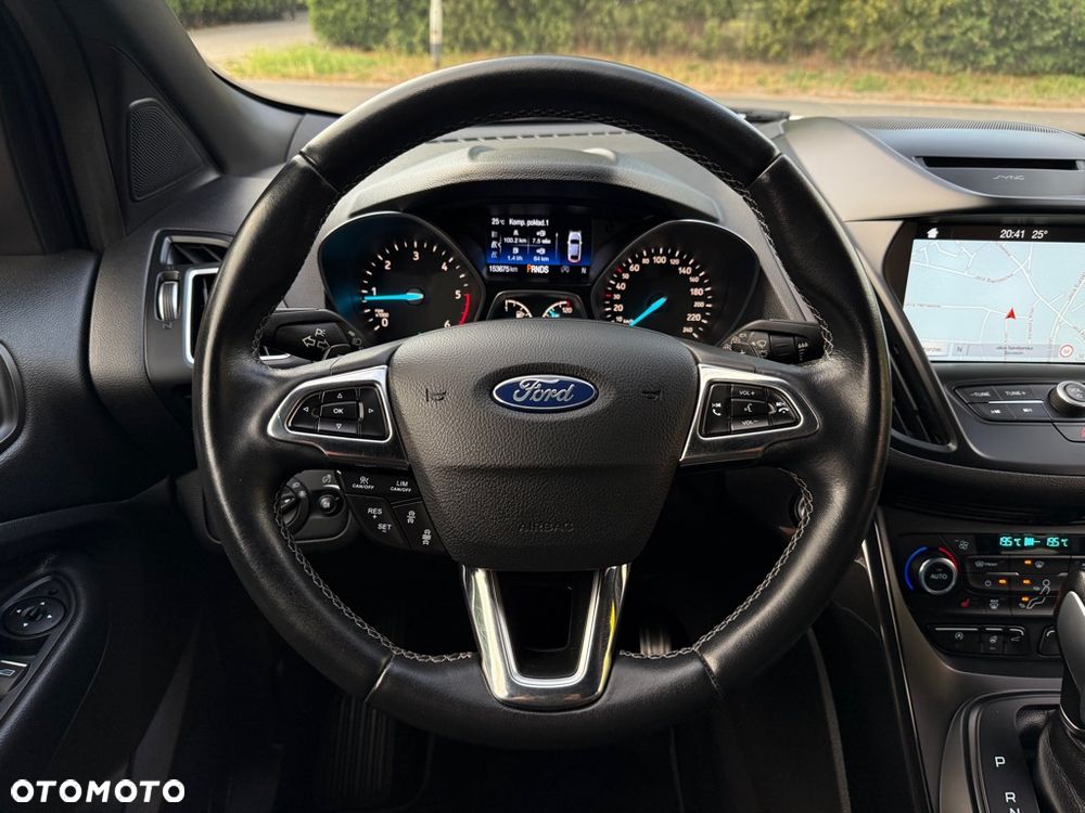 Ford Kuga 2.0 TDCi 4x4 ST-Line - 21