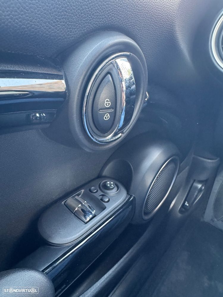 MINI 3 Portas Cooper S Auto - 11