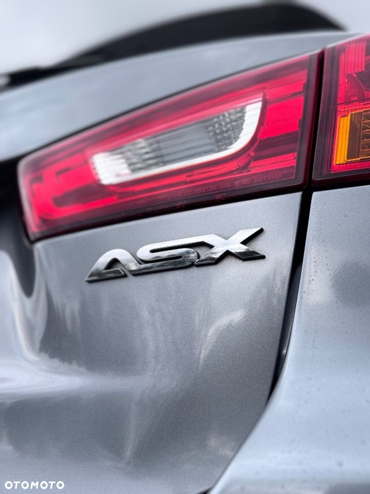 Mitsubishi ASX - 10