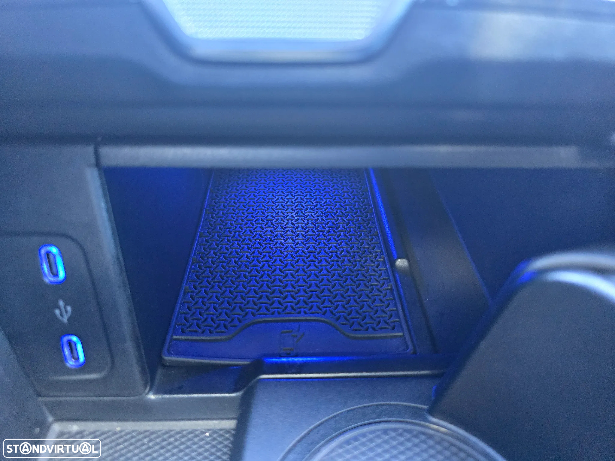 Mercedes-Benz EQE 300 Edition Electric Art - 36