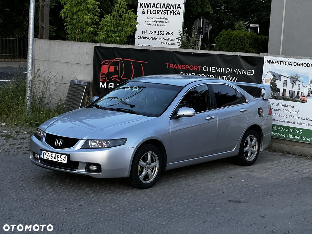 Honda Accord - 1