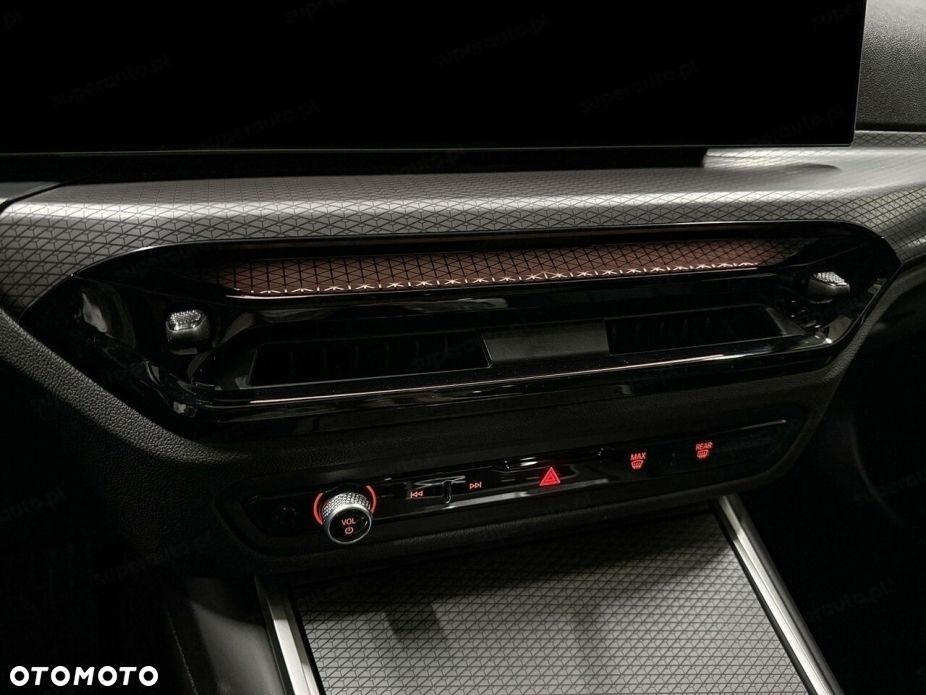 BMW Seria 3 330d xDrive mHEV M Sport sport - 13