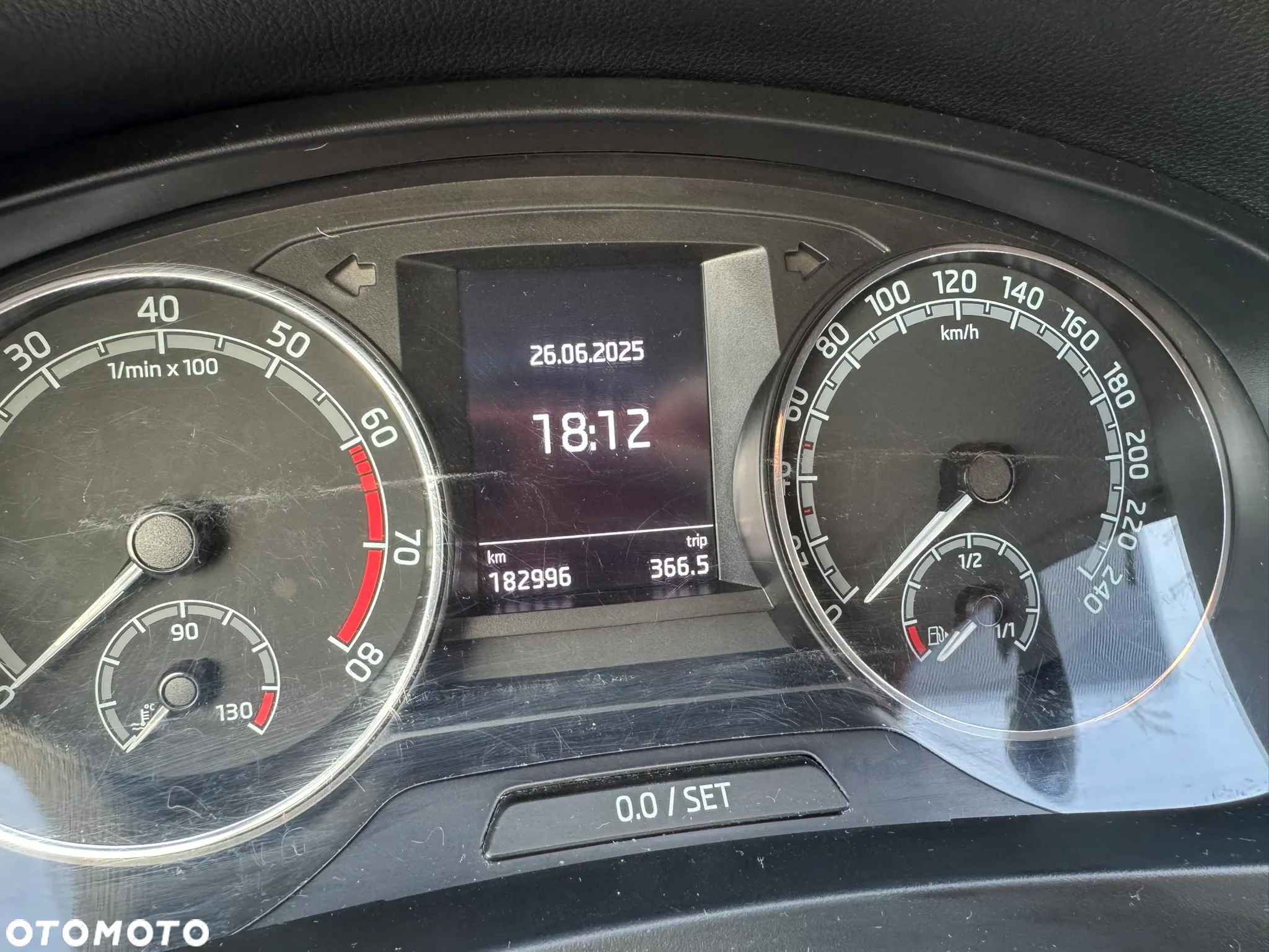 Skoda RAPID 1.0 TSI Active - 12