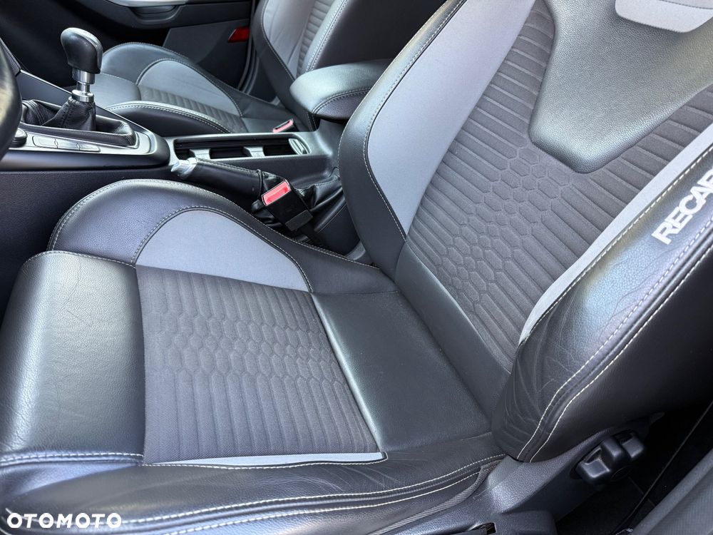 Ford Focus 2.0 TDCi ST - 34