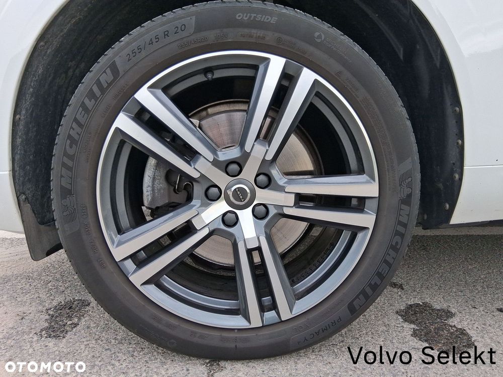 Volvo XC 60 - 32
