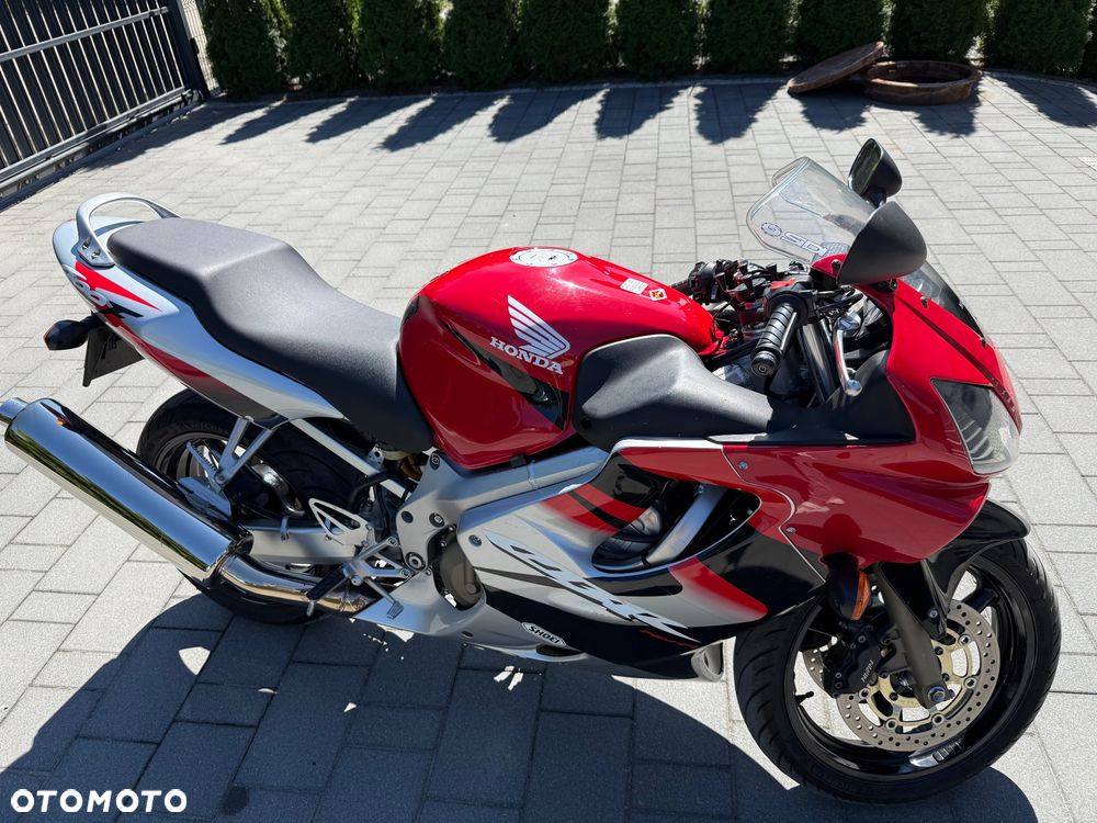 Honda CBR - 17