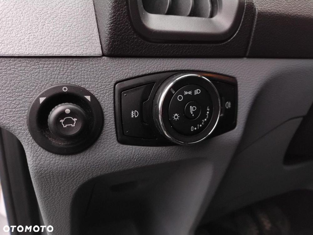 Ford transit - 11