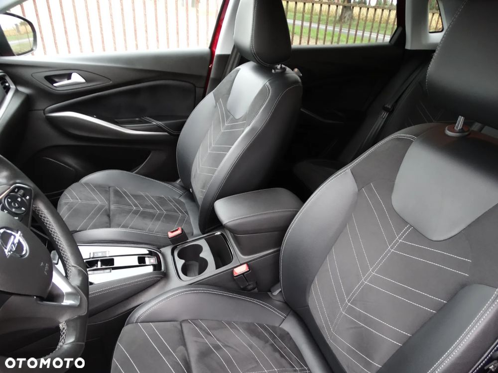 Opel Grandland X - 11