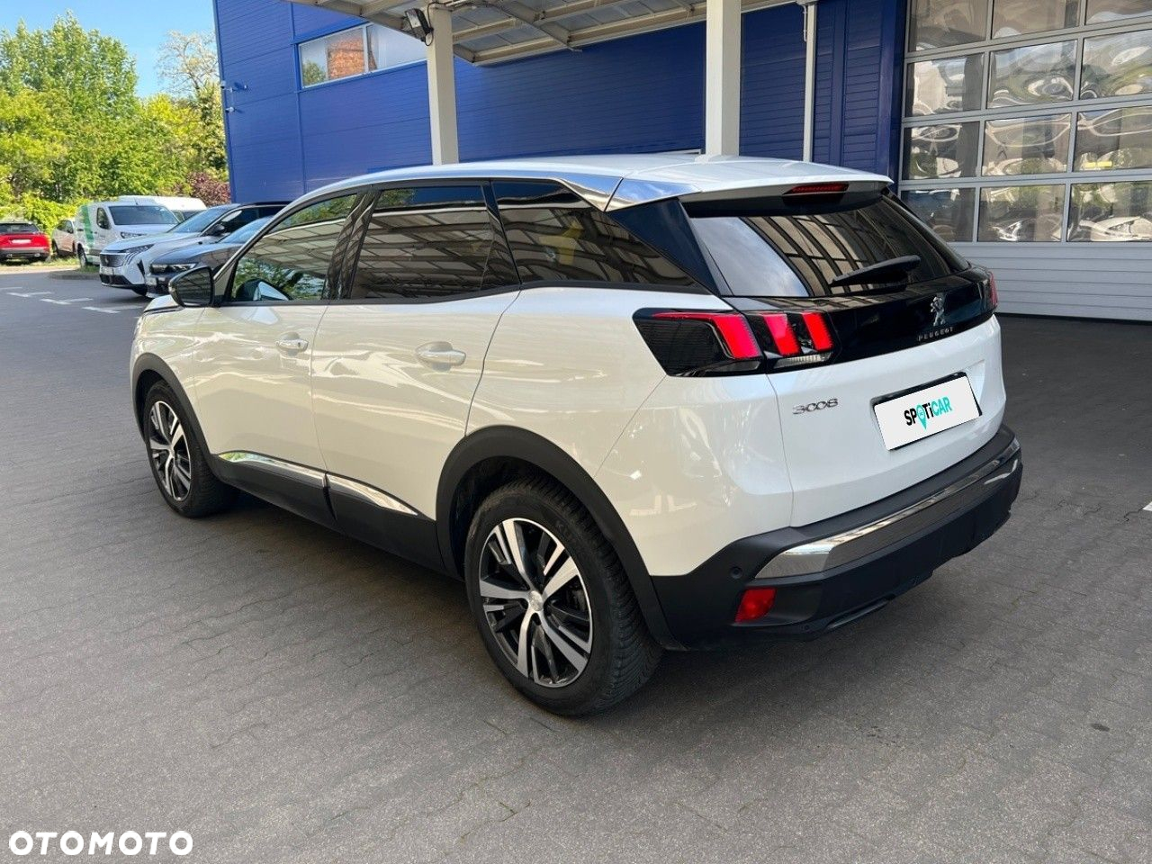 Peugeot 3008 1.2 PureTech Allure Pack S&S EAT8 - 7