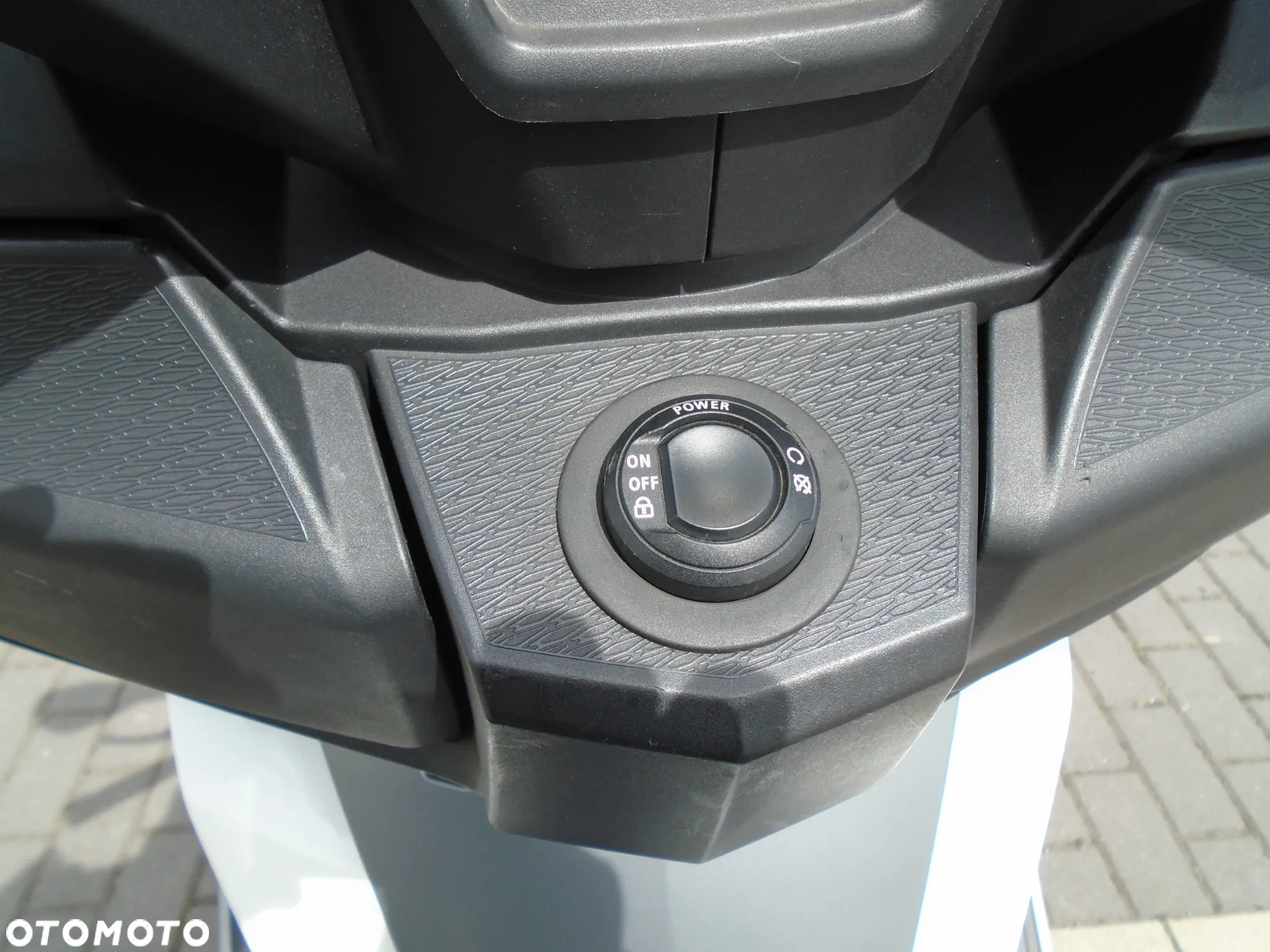 BMW C 400 GT - 17