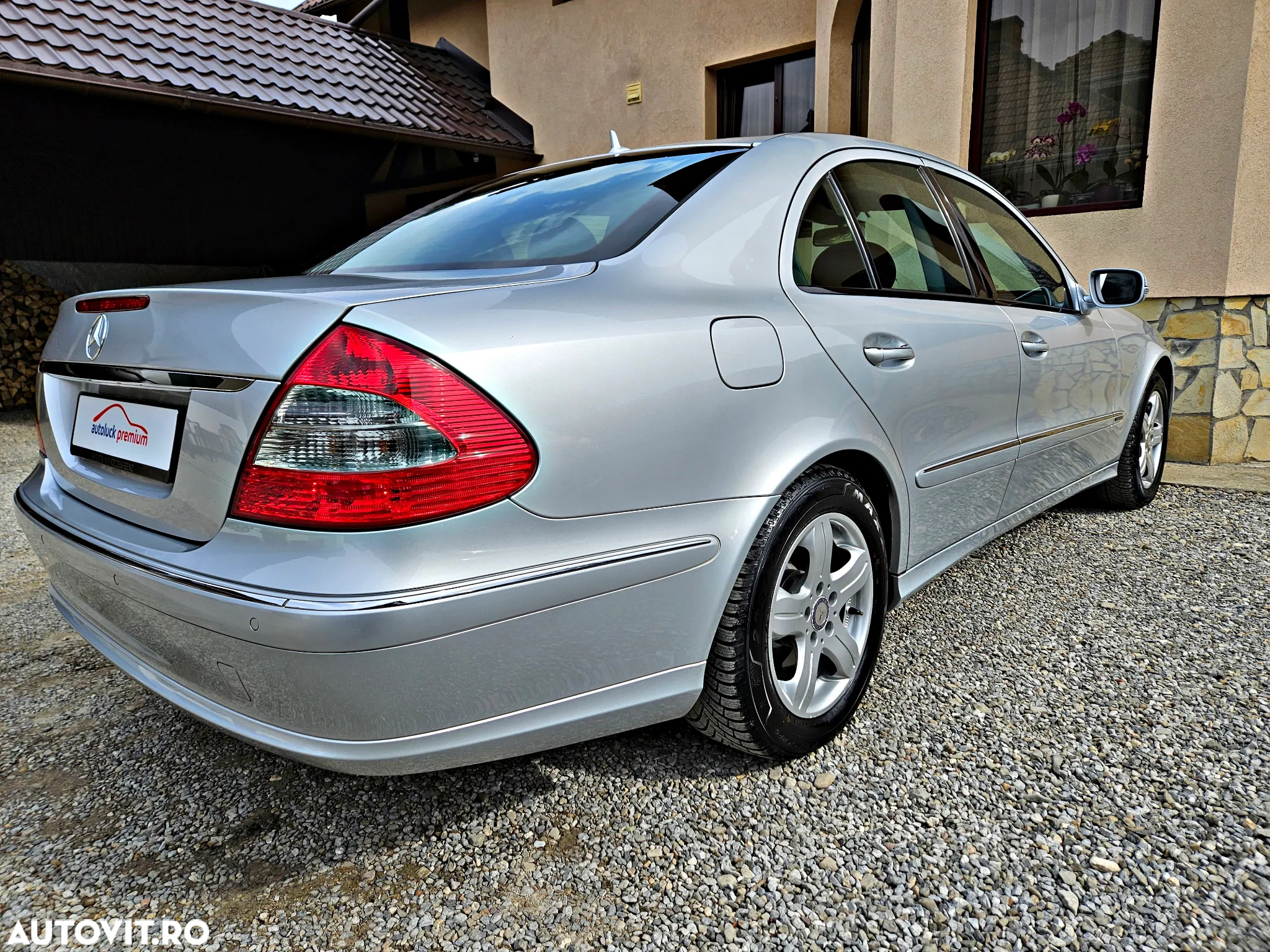 Mercedes-Benz E 220 T CDI Automatik Elegance - 18