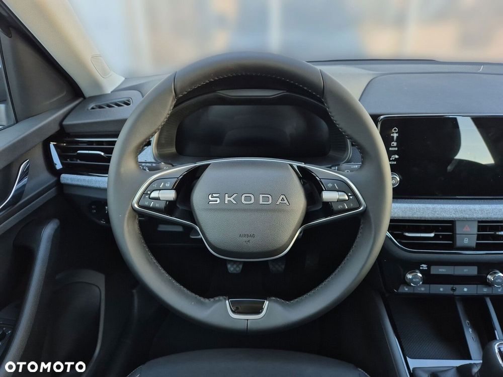 Skoda Kamiq 1.0 TSI Drive - 37